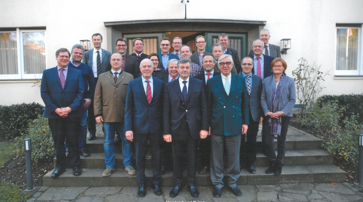RRV Vorstand und Beirat RRV Vorstand und Beirat