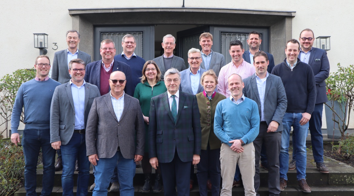 RRV Vorstand und Beirat RRV Vorstand und Beirat